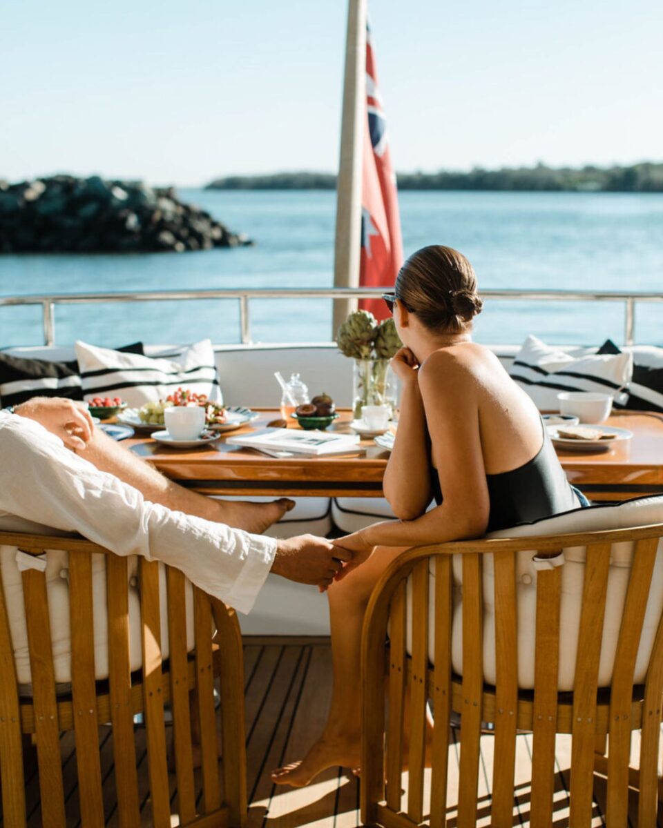 M.Y. Sea Raes Luxury Charters