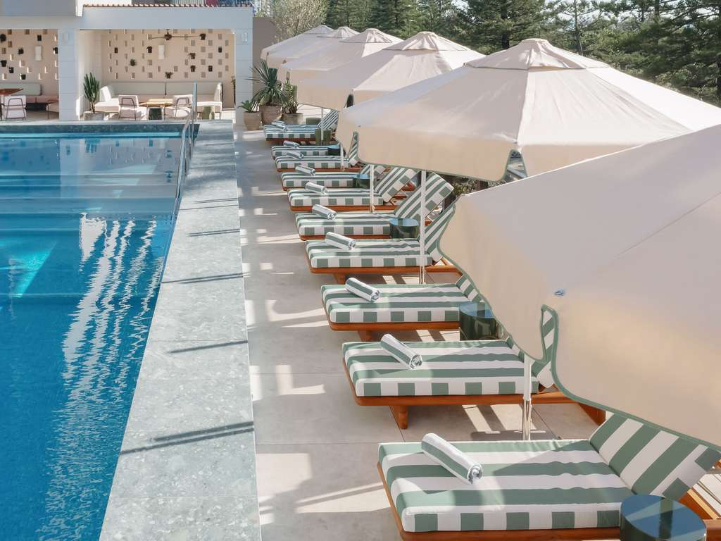 Mondrian Hotel Gold Coast
destination Hotels