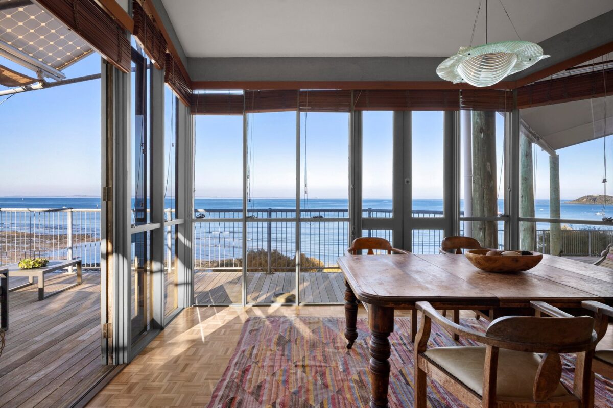 on the market 
27 Spindrift Avenue, Flinders VIC 3929
