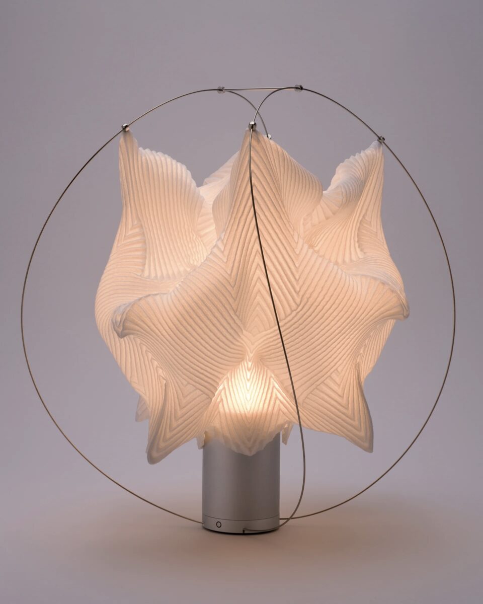 good finds A-POC ABLE ISSEY MIYAKE “TYPE-XIII Atelier Oï project” Lamp